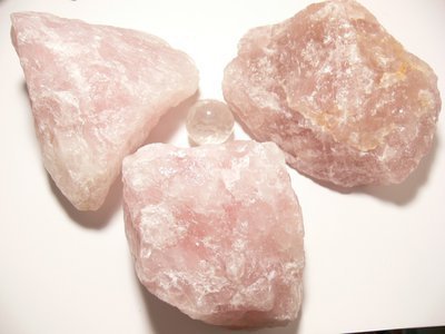 Gros bloc quartz rose brut